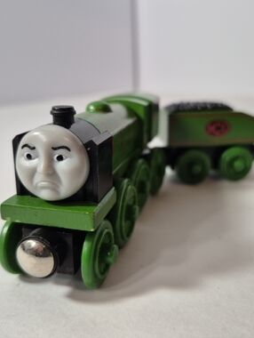 Big City Engine & Tender-Thomas the Tank Engine & Friends Wooden Railway Trains